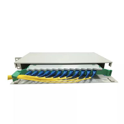 Kwaliteit  1U ODF Patch Panel Rack Mount Distribution Frame 12 Core Fiber Patch Panel SM fabriek