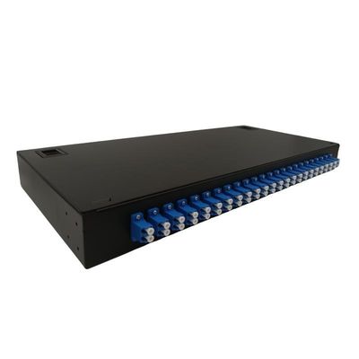 FTTH ODF Wall Mount 48 Vezels Fiber Optic Patch Panel Met LC Duplex Koppeling Pigtails