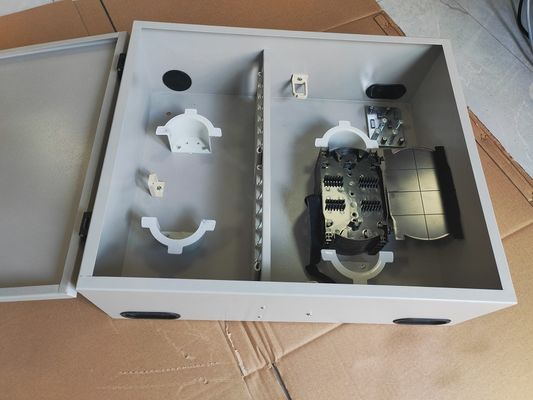 Op maat gemaakt 72Port 144Core SC/LC/FC/ST 1-deurs Muurmontage Fiber Enclosure Metal ODF